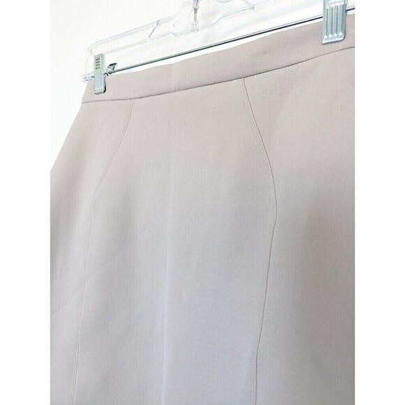 Aritzia Talula Skirt Womens Small Gray Mini Stretch Nylon Casual Active Neutral - Picture 3 of 8